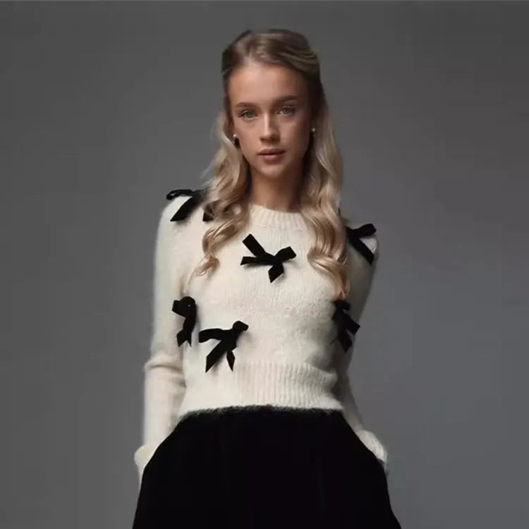 Eleganter Damenpullover mit langen Ärmeln | Colosy