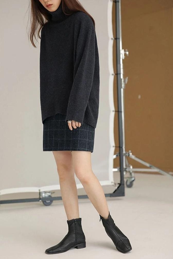 Körpernaher Rollkragenpullover | Colosy